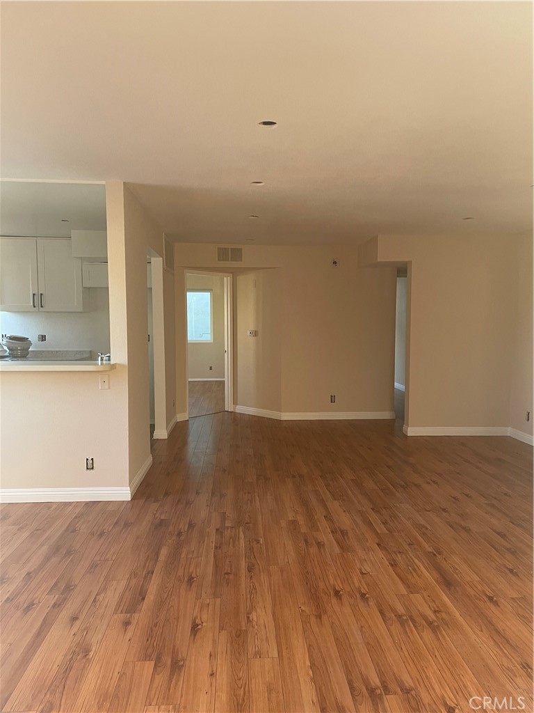 14758 Magnolia Boulevard 102 Property Photo 11