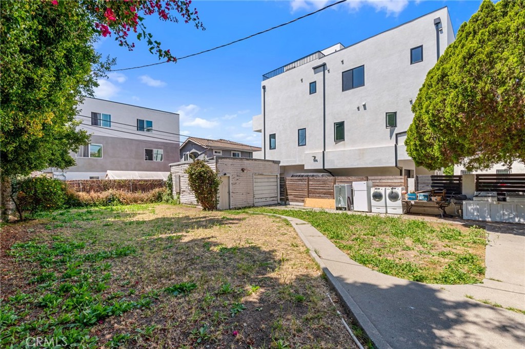 4458 Maplewood Avenue Property Photo 30