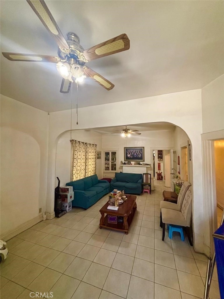 2606 Manitou Property Photo 5