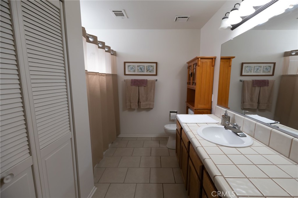 19258 Pine Property Photo 17