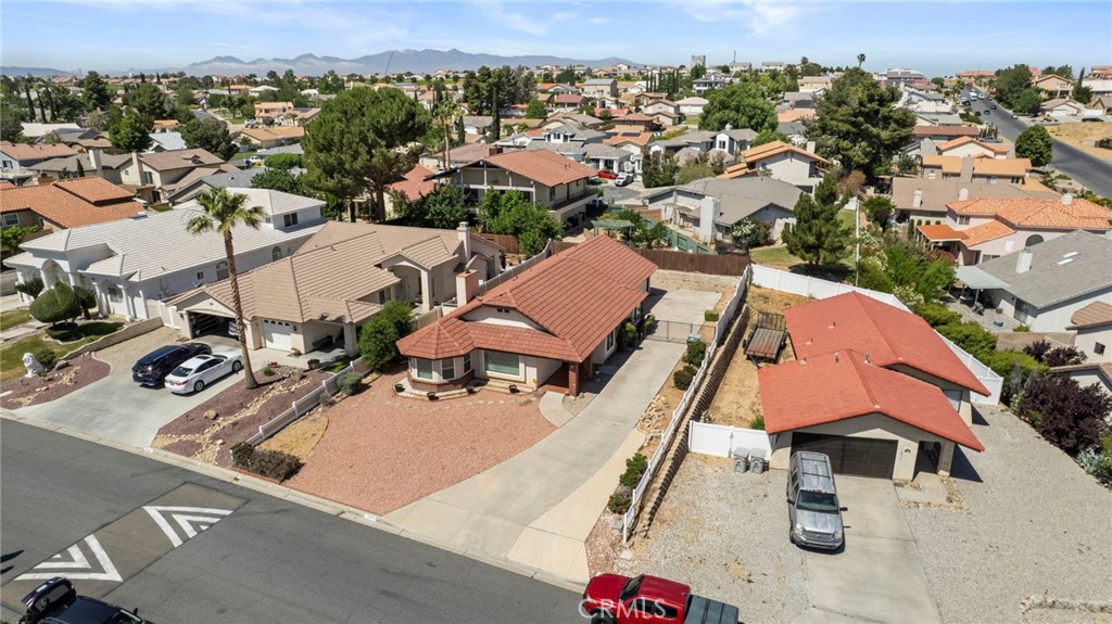 13300 Tamarisk Property Photo 1