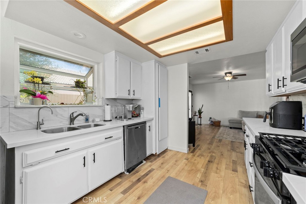13300 Tamarisk Property Photo 14