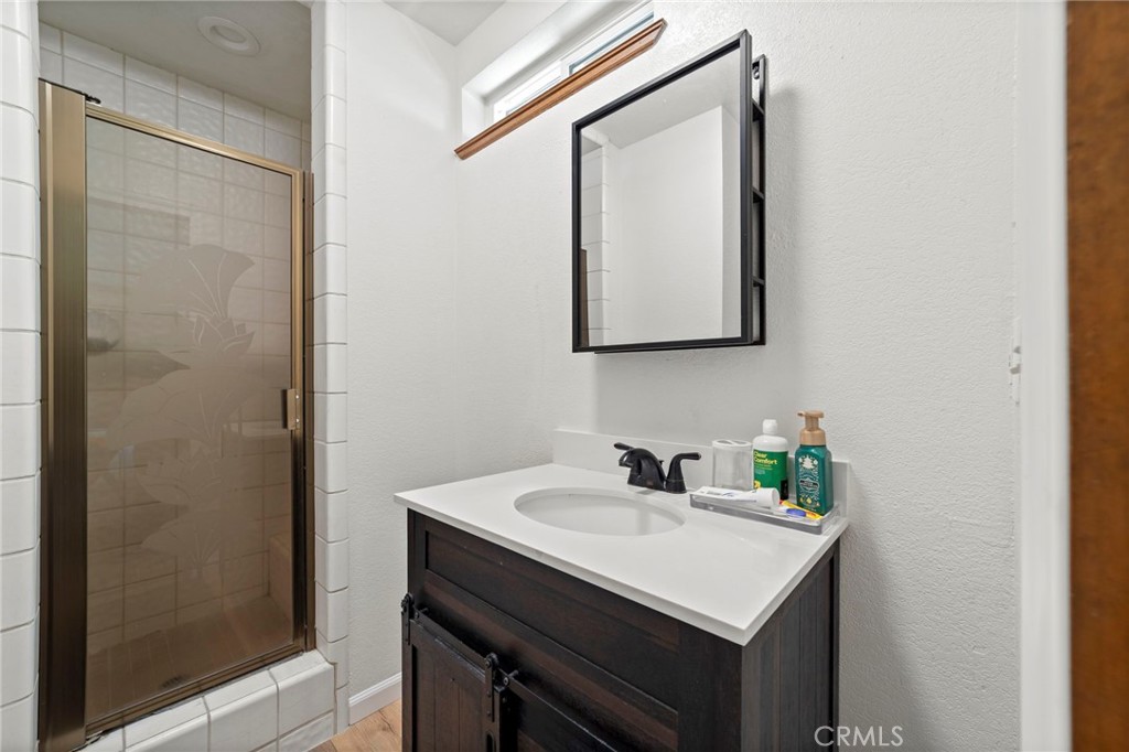 13300 Tamarisk Property Photo 28