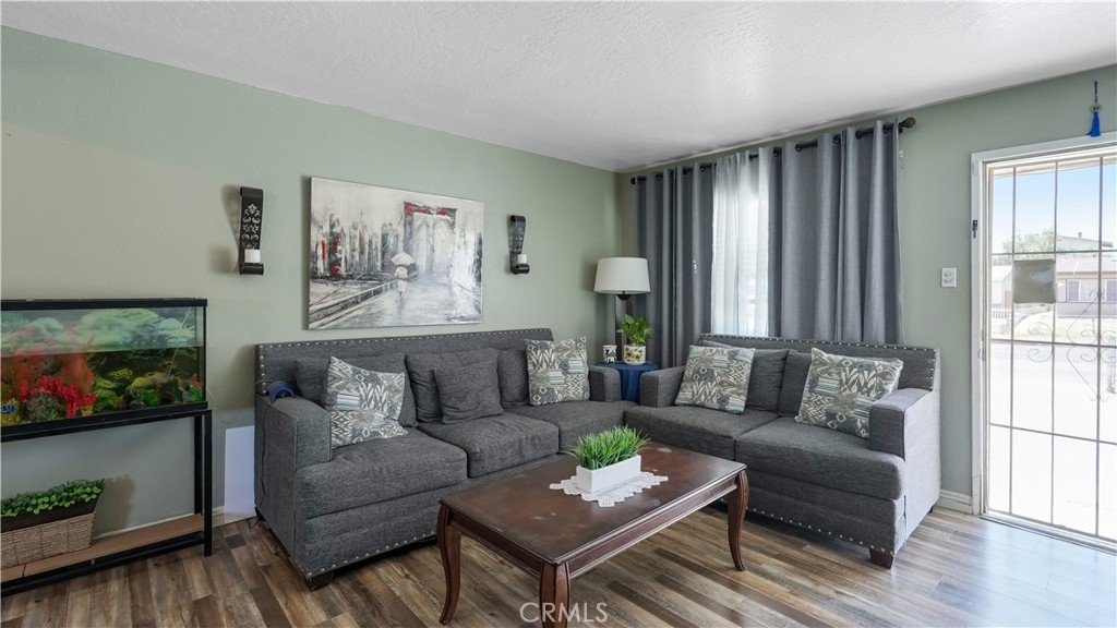 1641 Sunrise Property Photo 3