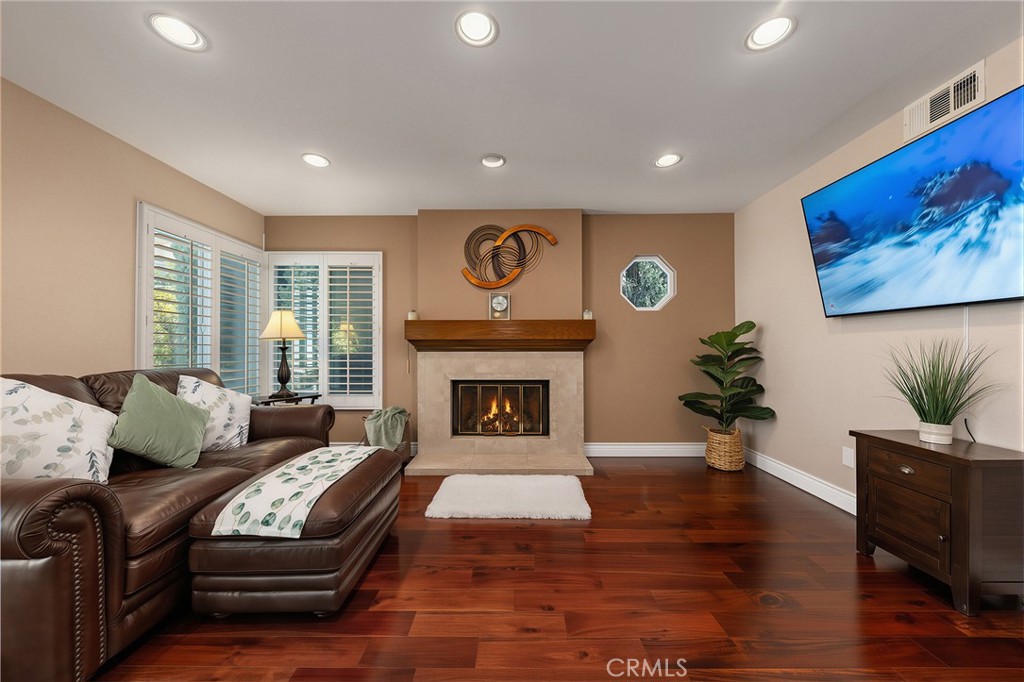 2525 Wandering Ridge Drive Property Photo 16