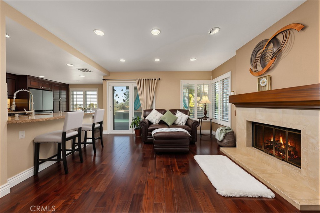 2525 Wandering Ridge Drive Property Photo 18