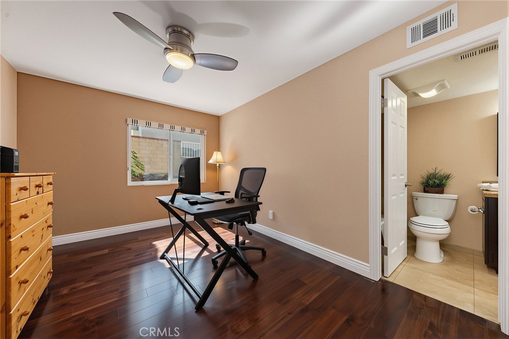 2525 Wandering Ridge Drive Property Photo 19