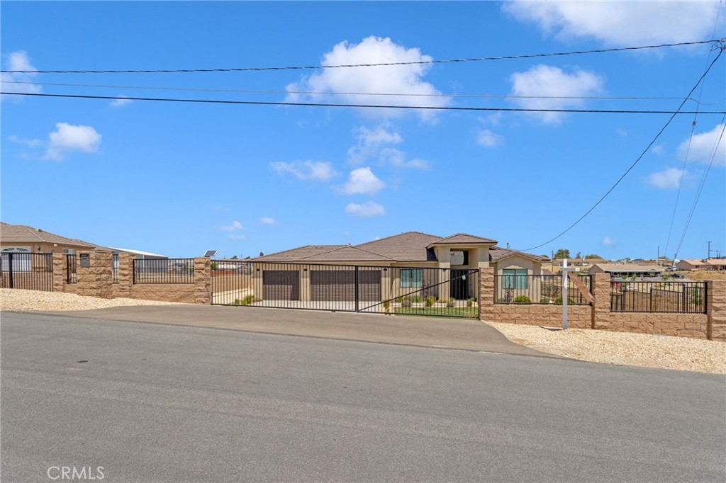 17840 Talisman Street Property Photo 2