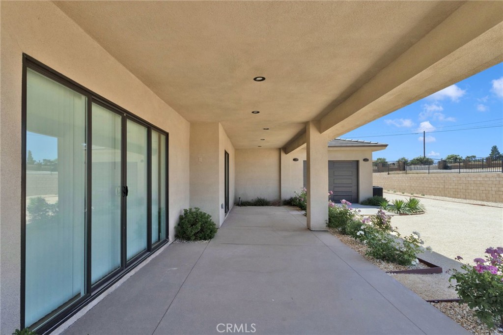 17840 Talisman Street Property Photo 9