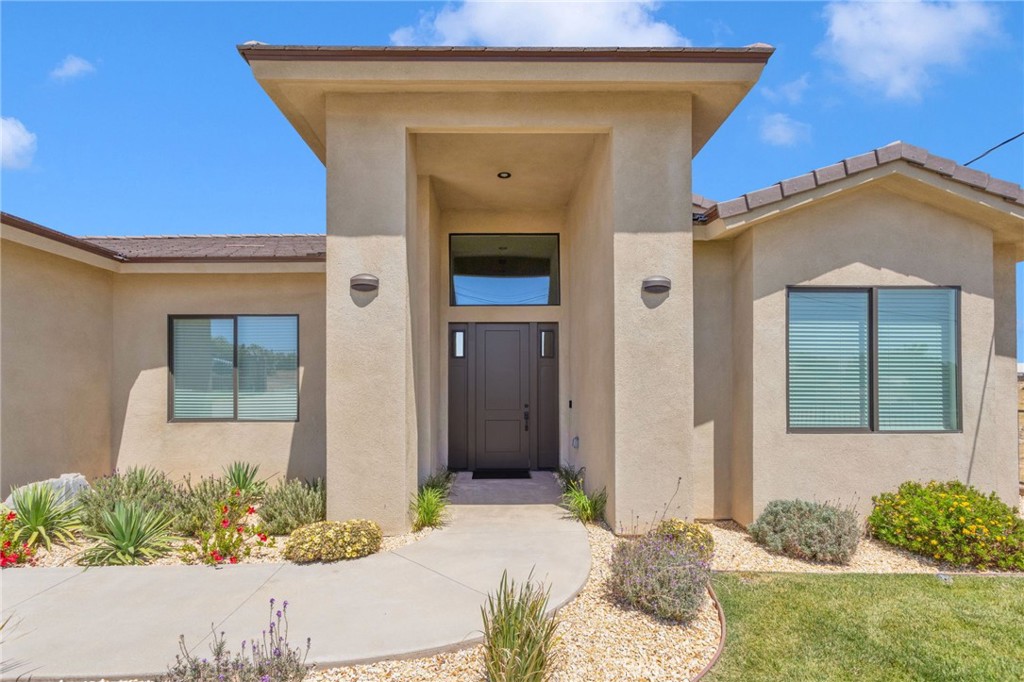 17840 Talisman Street Property Photo 14