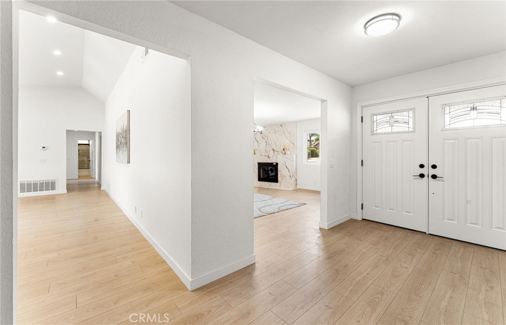 4565 Grand Avenue Property Photo 8