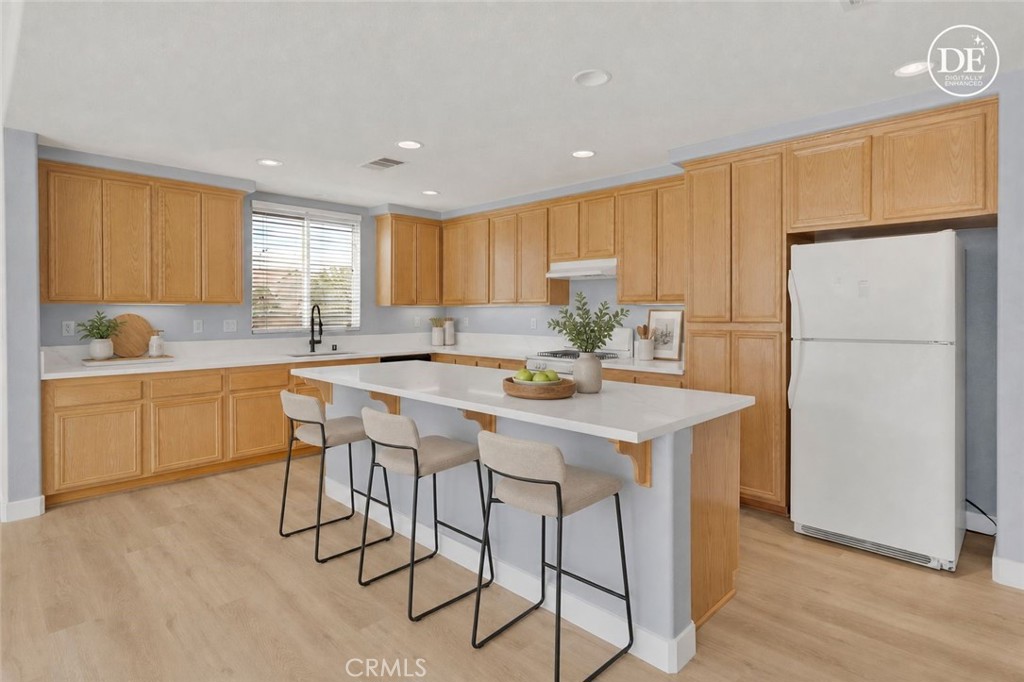 13816 Grant Way Property Photo 12