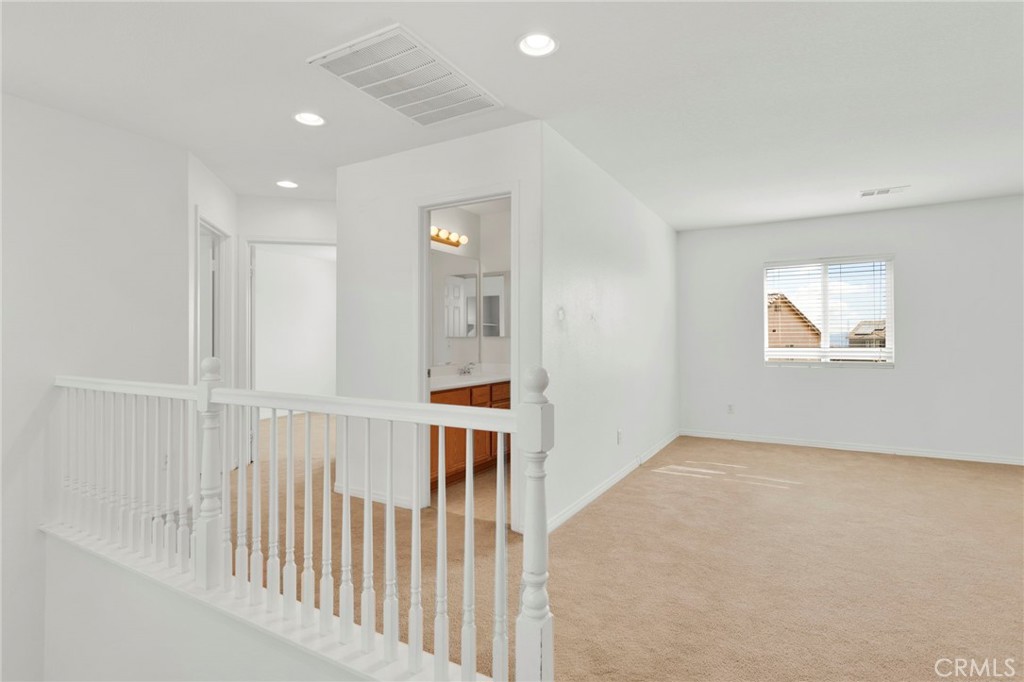 13816 Grant Way Property Photo 23