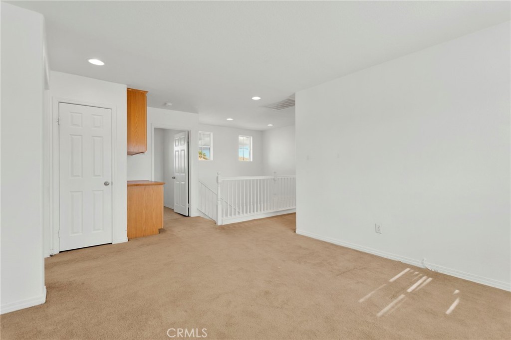 13816 Grant Way Property Photo 26