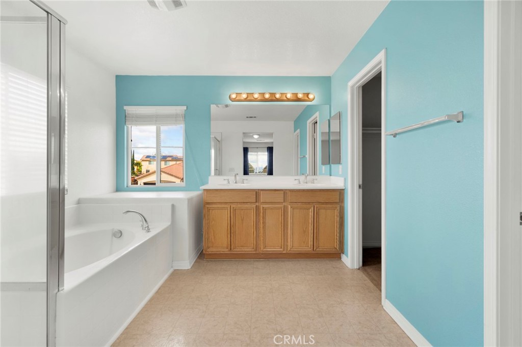 13816 Grant Way Property Photo 30