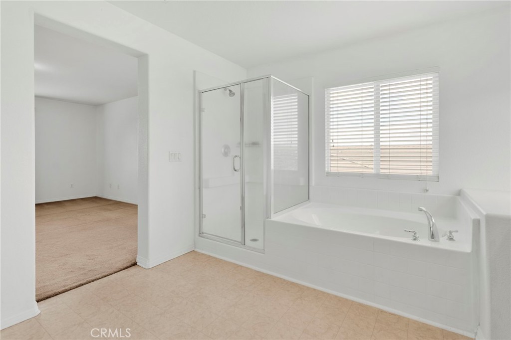 13816 Grant Way Property Photo 32