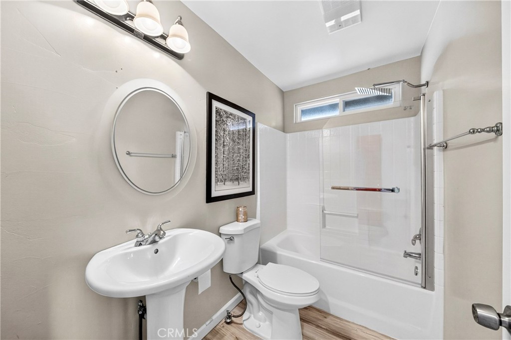 21515 Peak Circle Property Photo 15