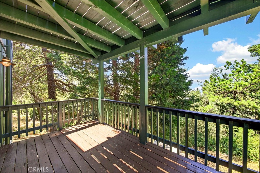21515 Peak Circle Property Photo 22