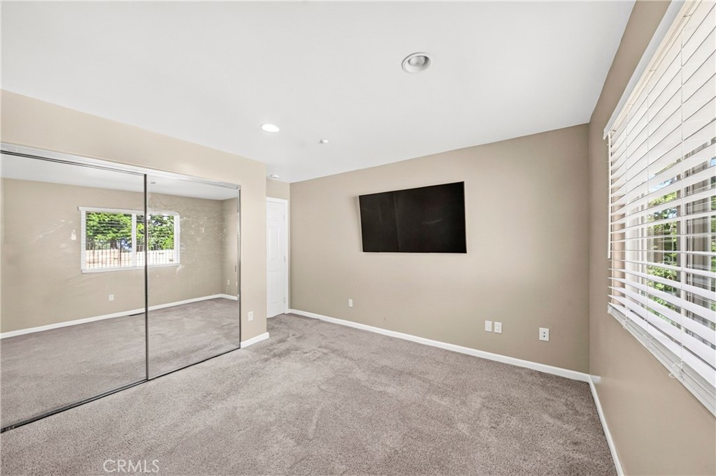 21515 Peak Circle Property Photo 32
