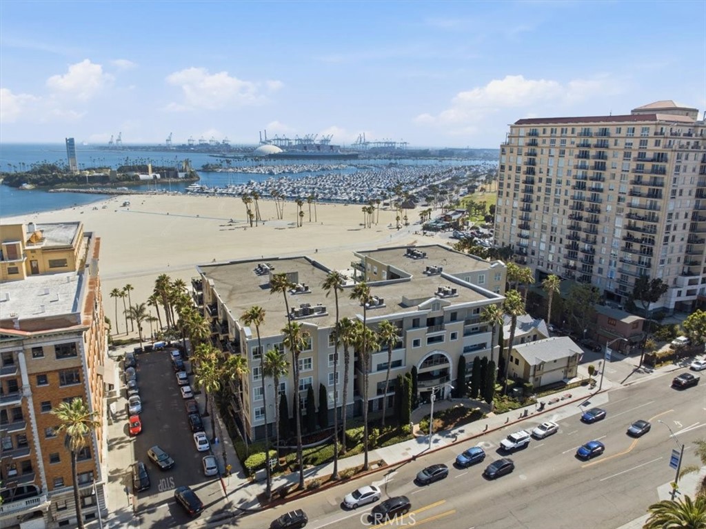 1000 E Ocean 402 Property Photo 1