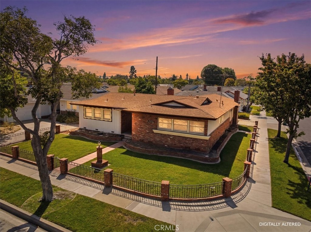 6702 E Pageantry Property Photo 1