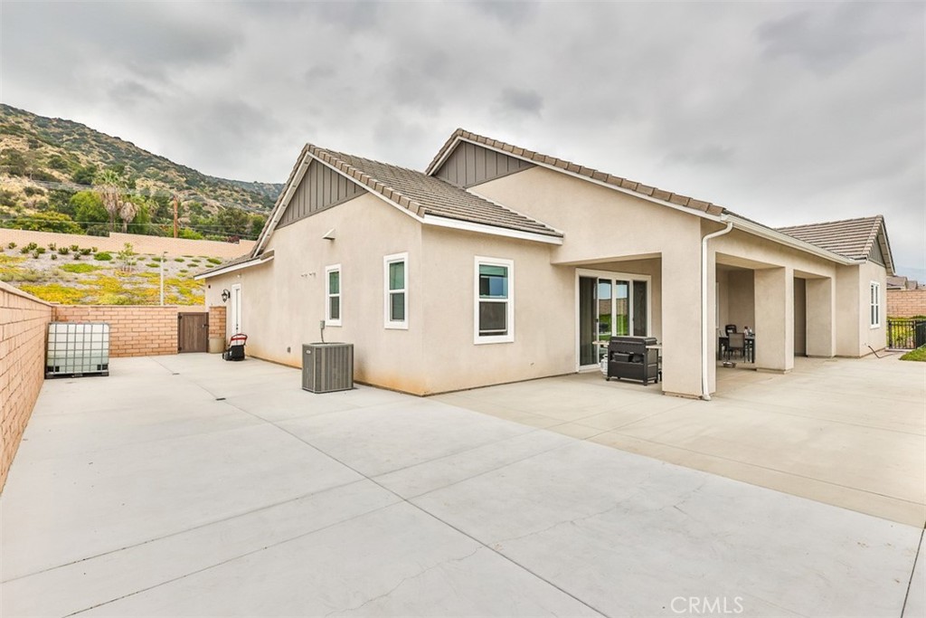 1112 W Empress Property Photo 59