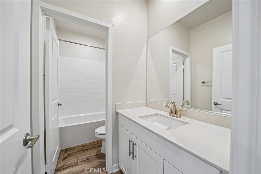 9833 Crossbay Loop 703 Property Photo 28