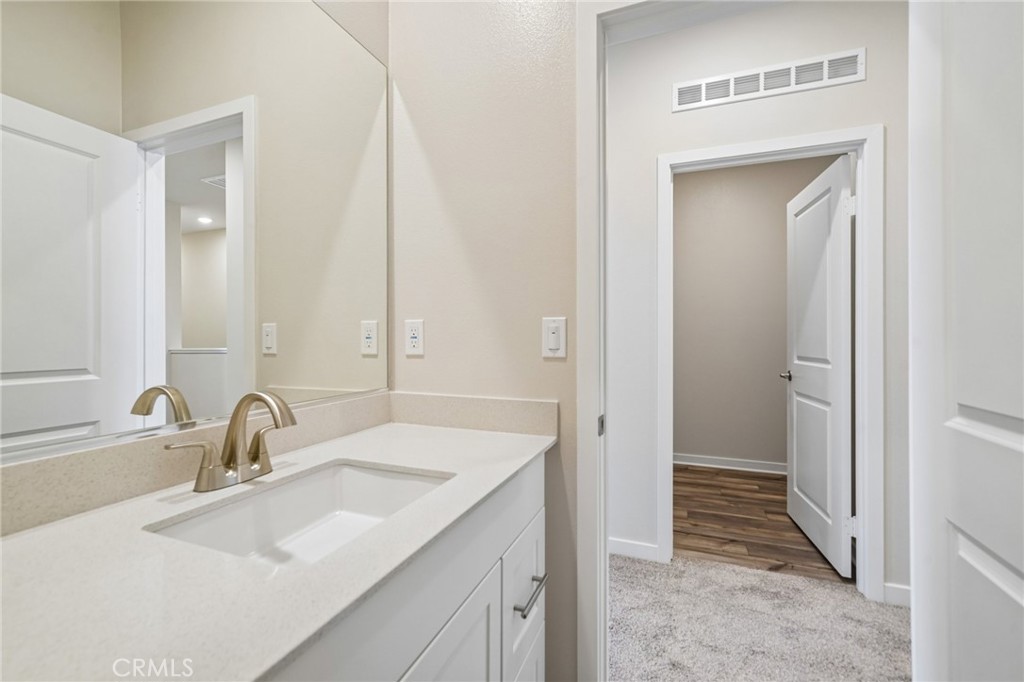 9833 Crossbay Loop 703 Property Photo 30