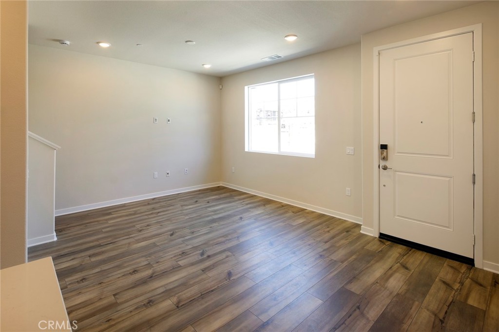 9833 Crossbay Loop 701 Property Photo 6