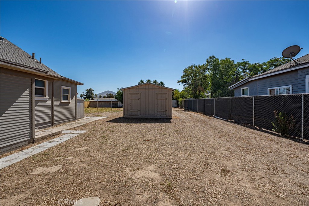 3342 Eucalyptus Avenue Property Photo 16
