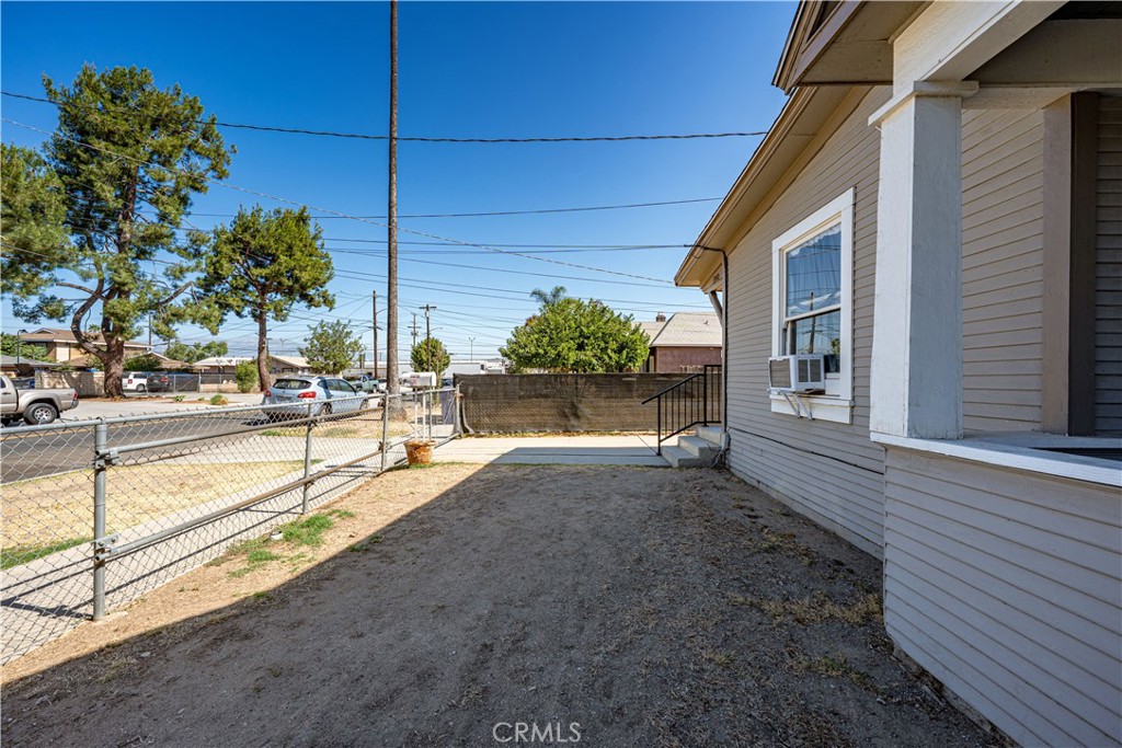 3342 Eucalyptus Avenue Property Photo 24