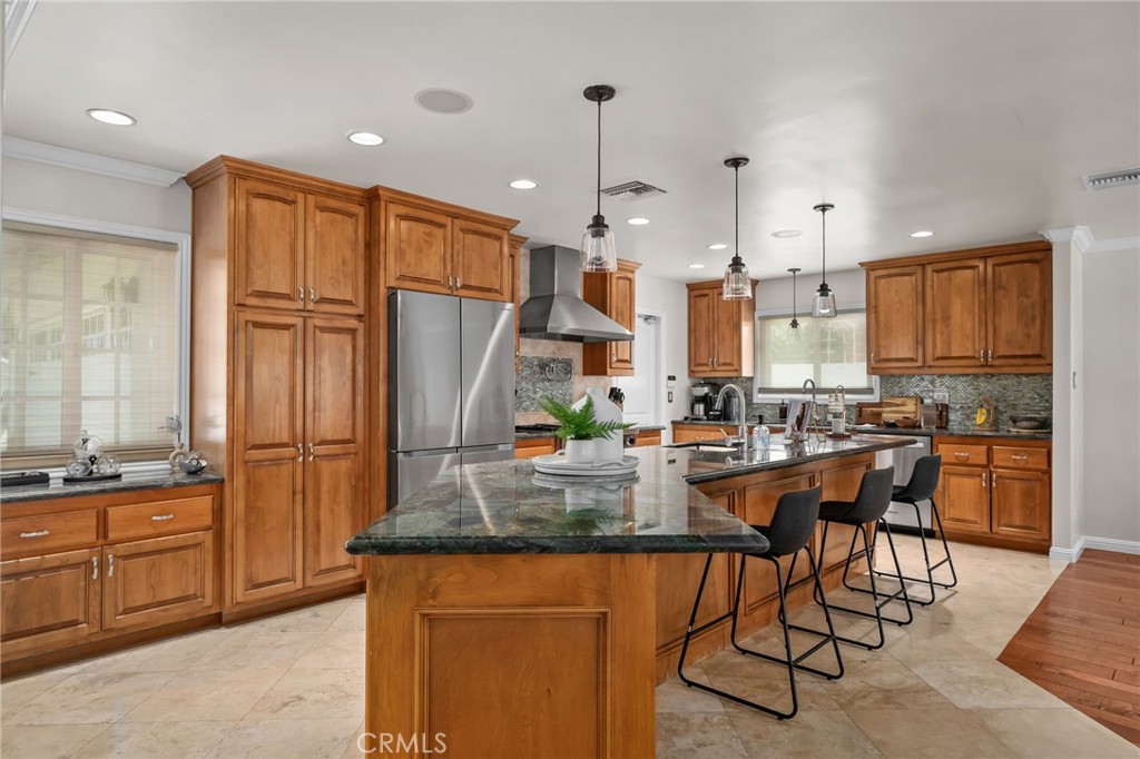 518 Converse Property Photo 8