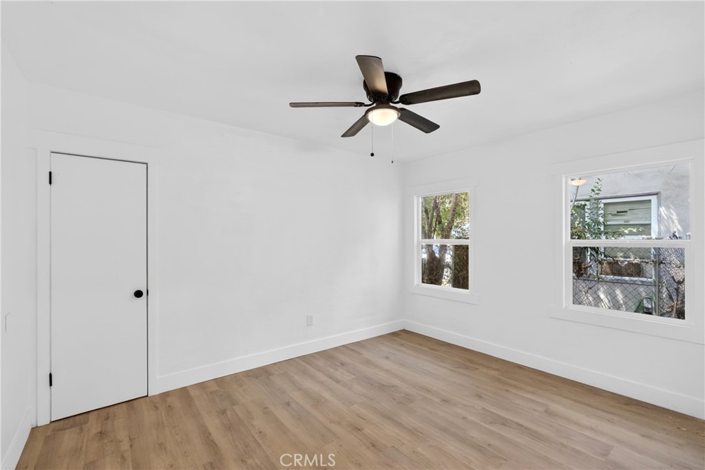 1673 N Mountain View Property Photo 12