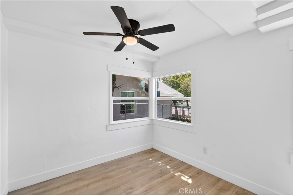 1673 N Mountain View Property Photo 15