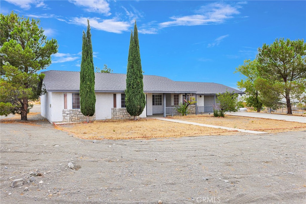 11574 Silver Rock Property Photo 2