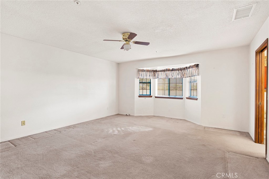 11574 Silver Rock Property Photo 33