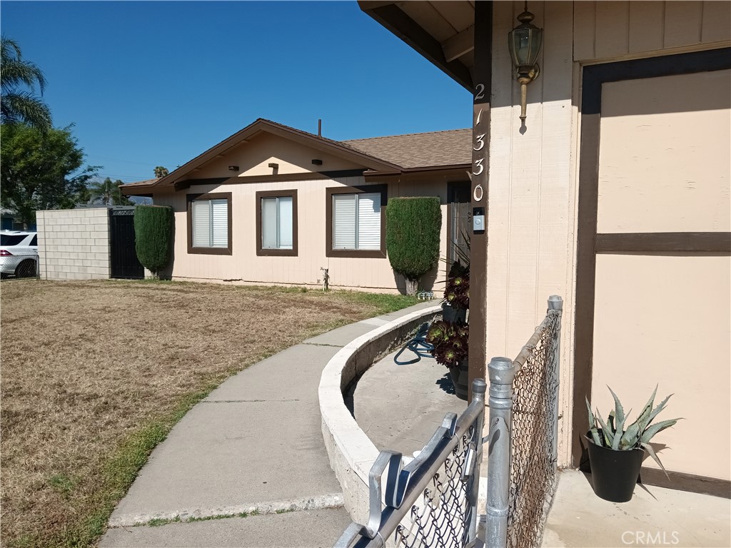 21330 E Calora Property Photo 2