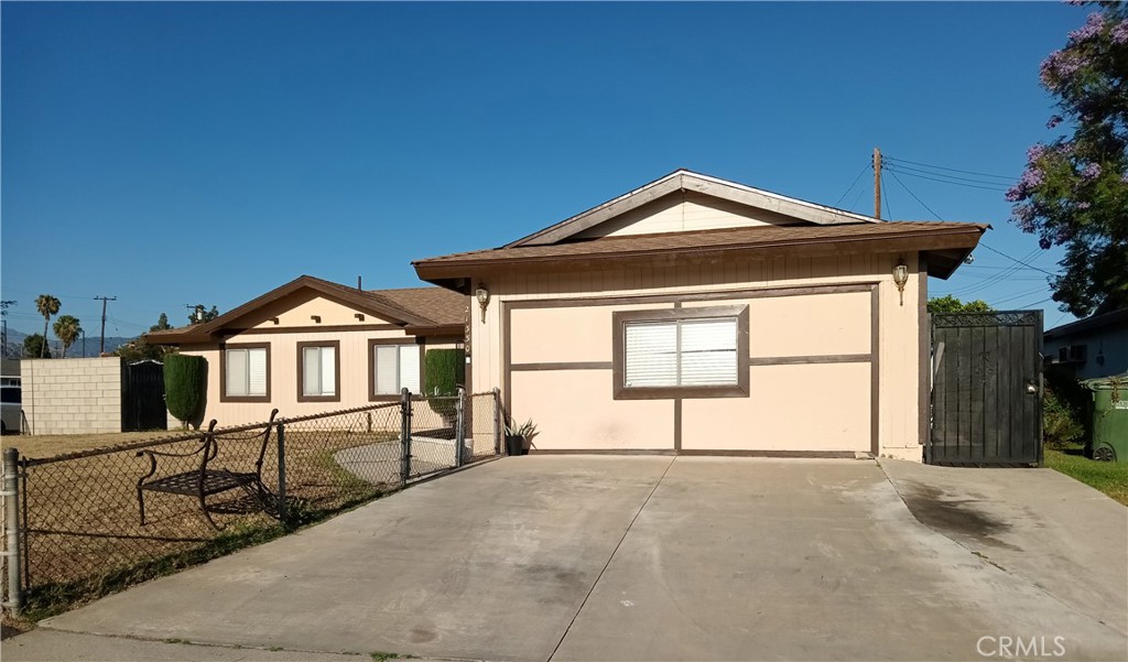 21330 E Calora Property Photo 3
