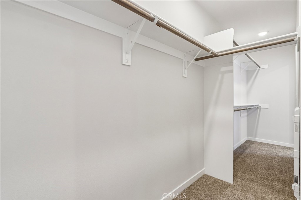 9536 Hannah Way Property Photo 8