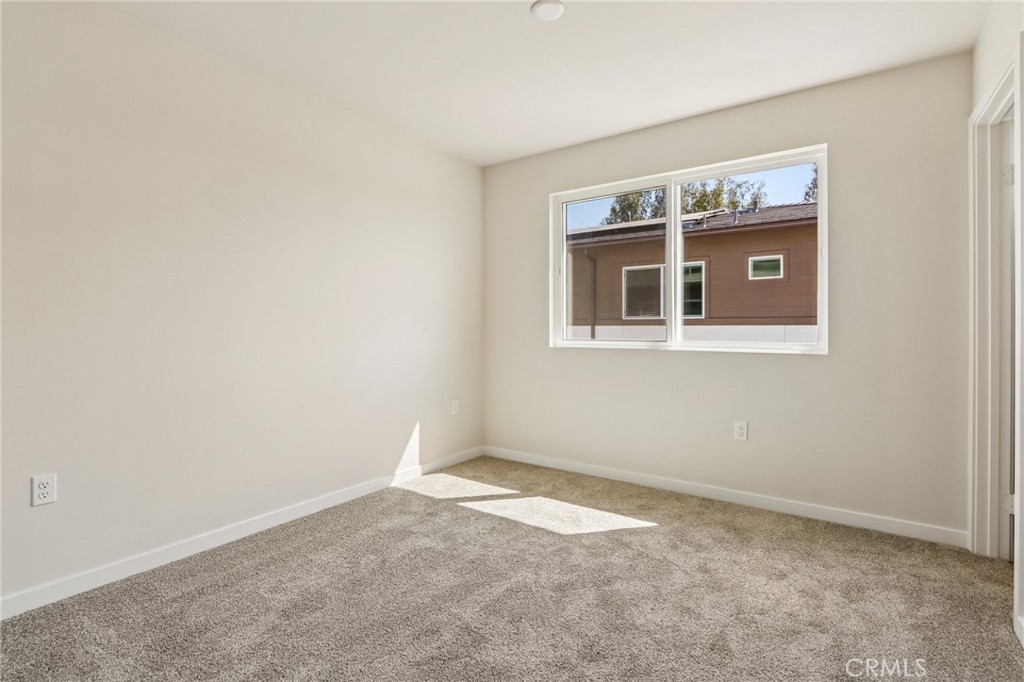 9536 Hannah Way Property Photo 13
