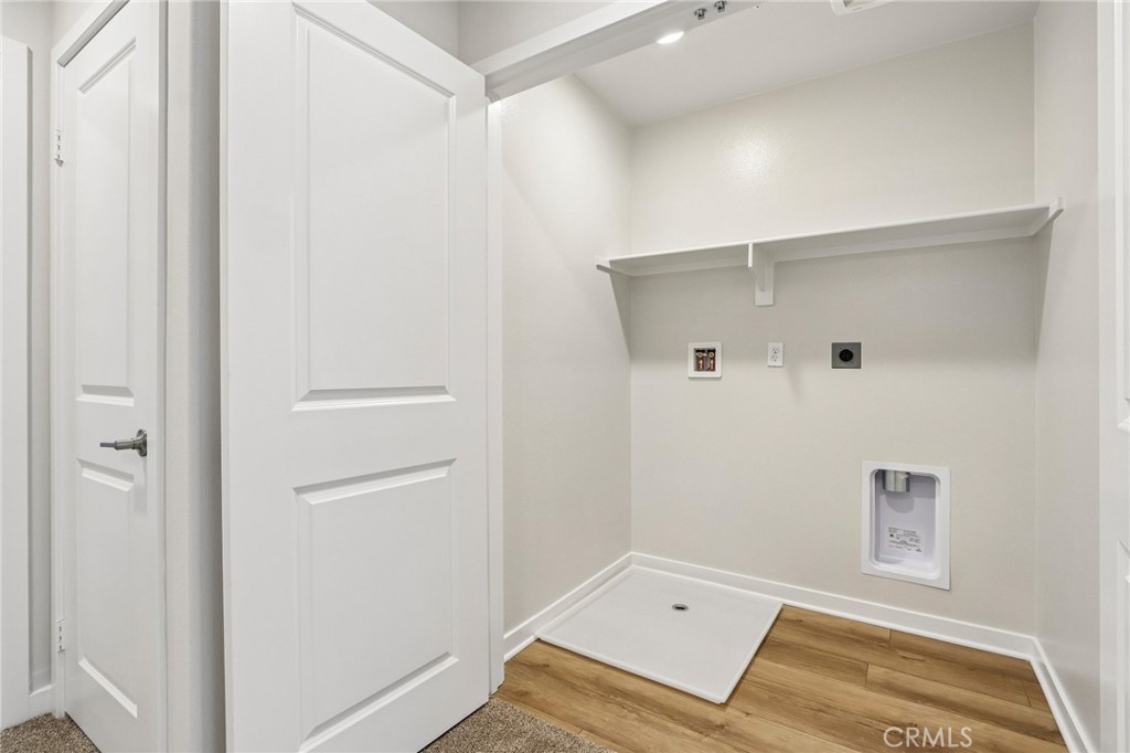 9536 Hannah Way Property Photo 14