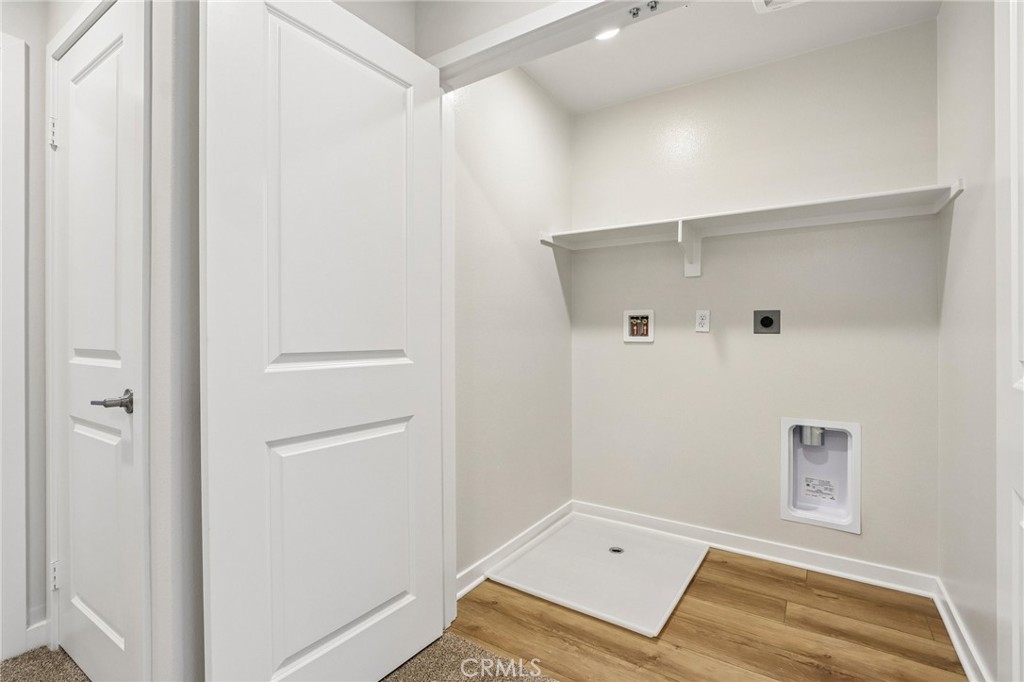 9536 Hannah Way Property Photo 17