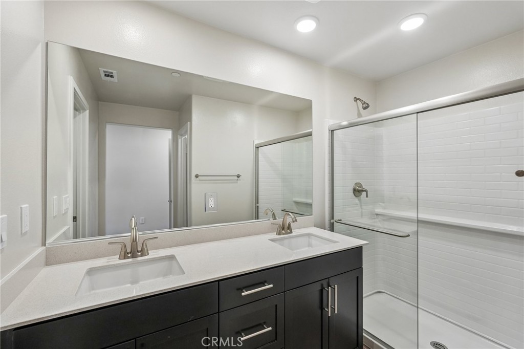 9542 Hannah Way Property Photo 11