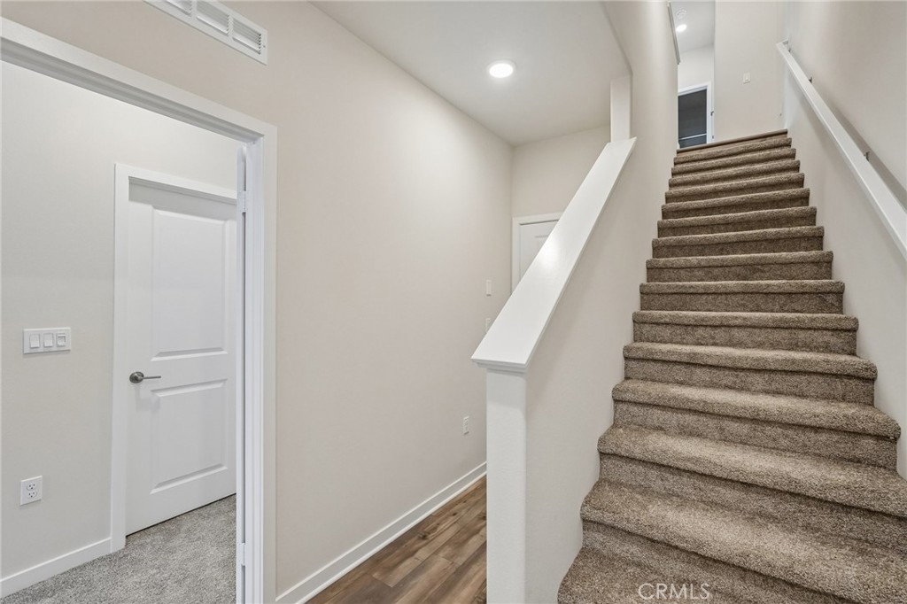 9542 Hannah Way Property Photo 22