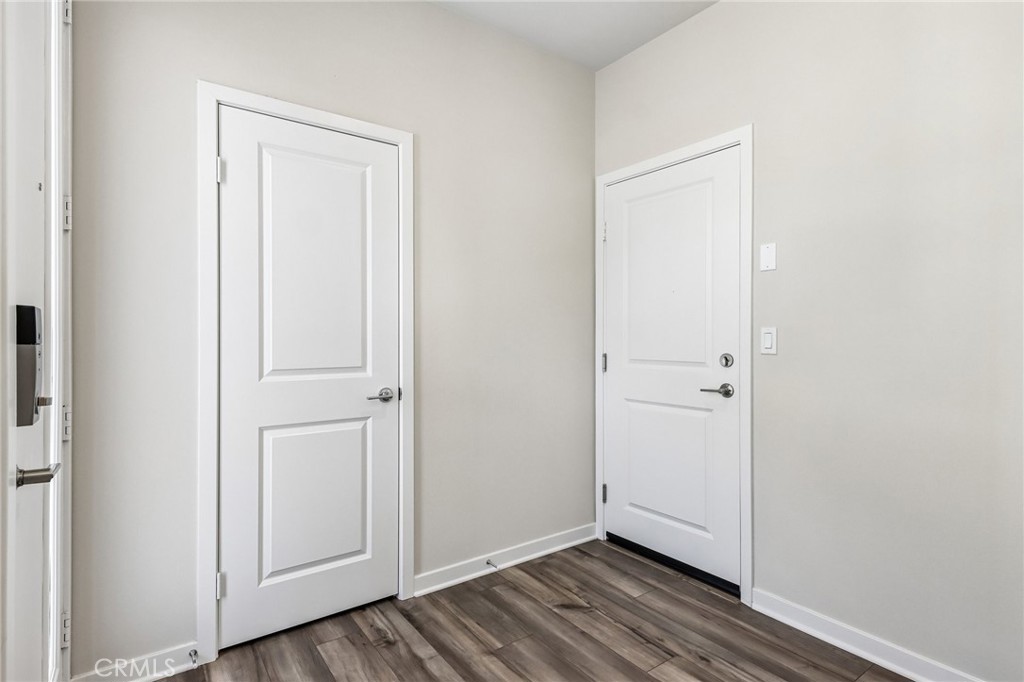 9542 Hannah Way Property Photo 28