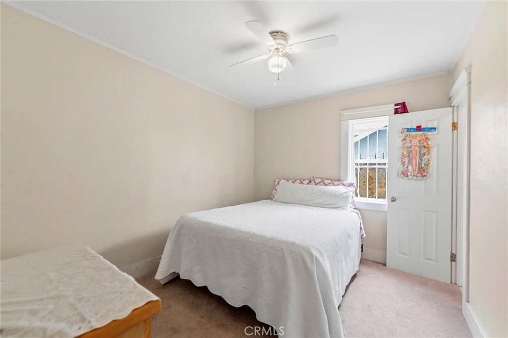 1308 W 90th Property Photo 14