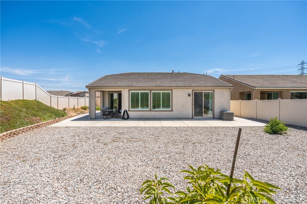 1620 Village Green Property Photo 31