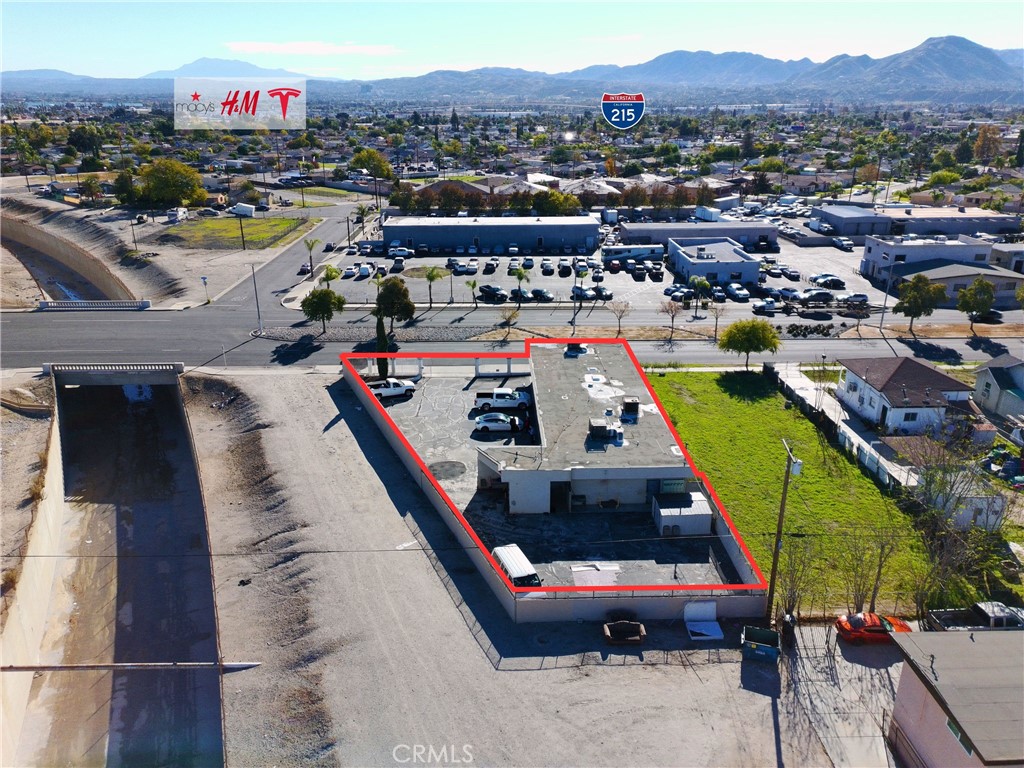 1377 N La Cadena Property Photo 1
