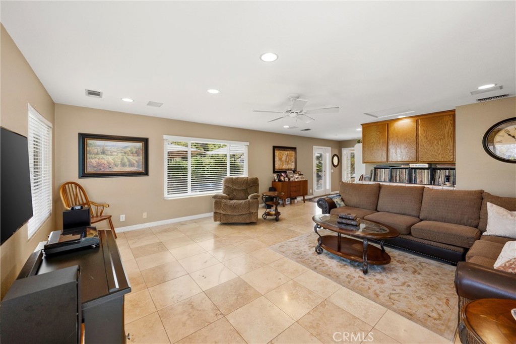 1340 Sunrise Circle S Property Photo 23