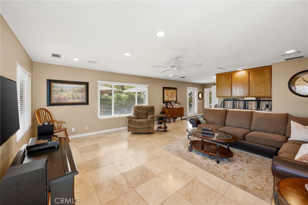 1340 Sunrise Circle S Property Photo 23